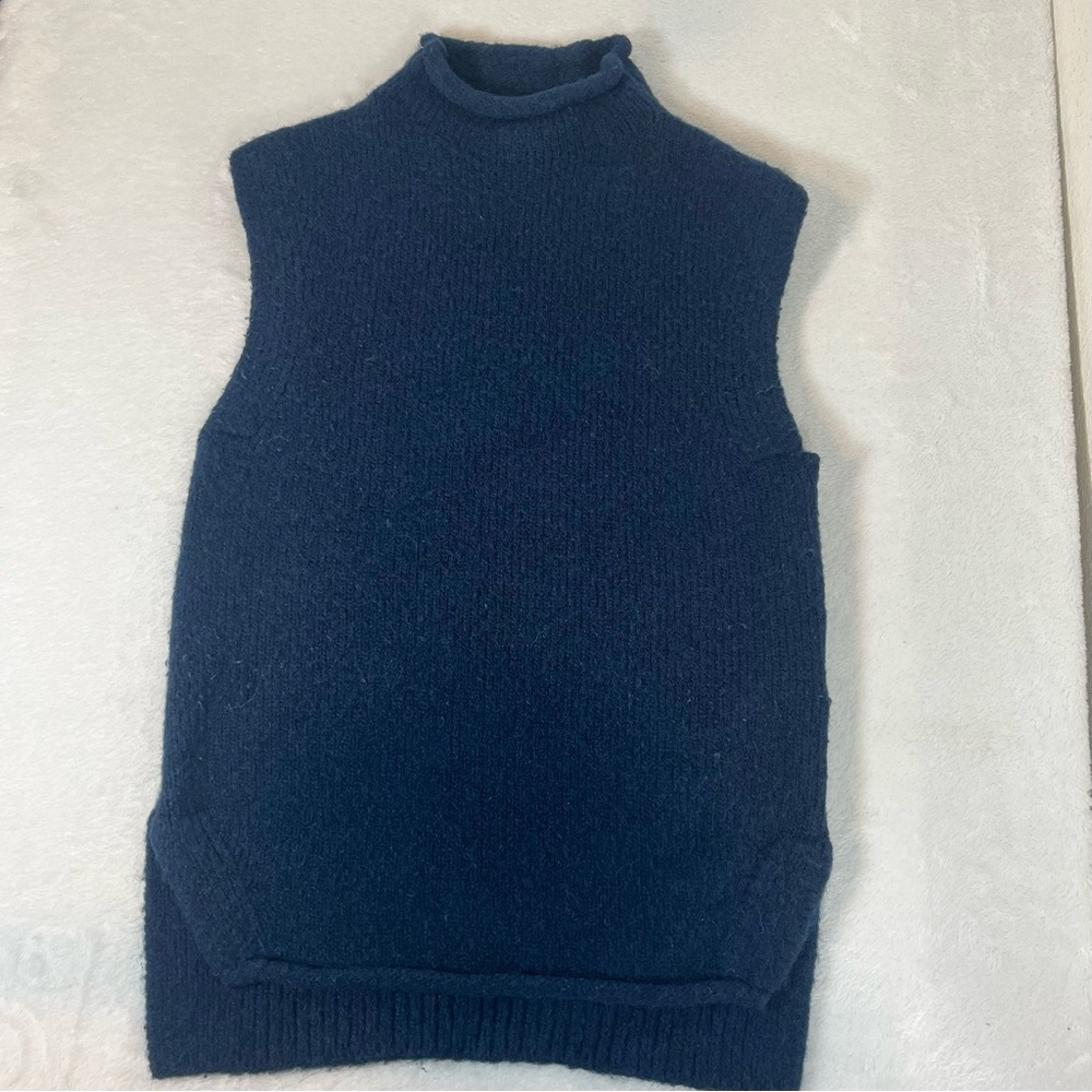 Anthropologie Dark Blue Sleeveless Wool Sweater Size XS